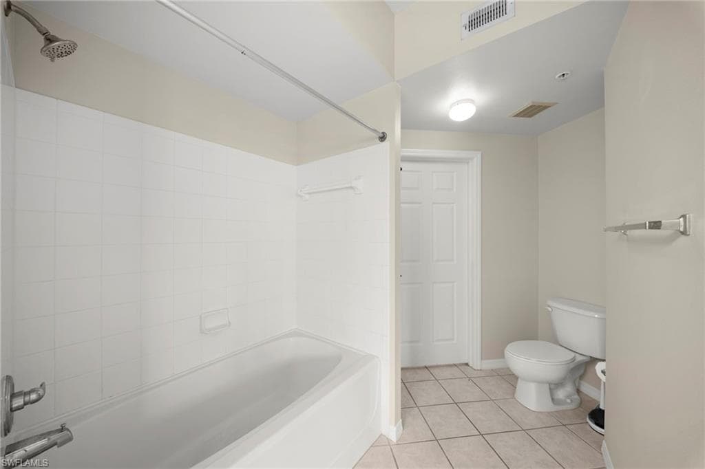11400 ocean walk LN 214-24