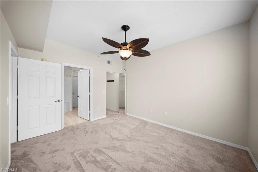 11400 ocean walk LN 214-20