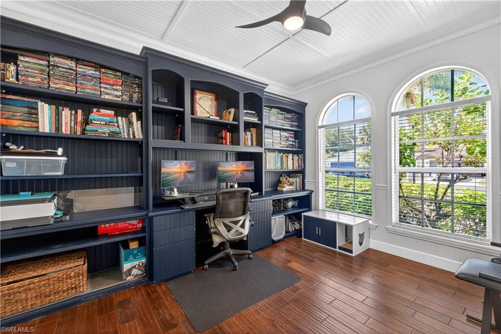 9863 Colonial WALK N-20