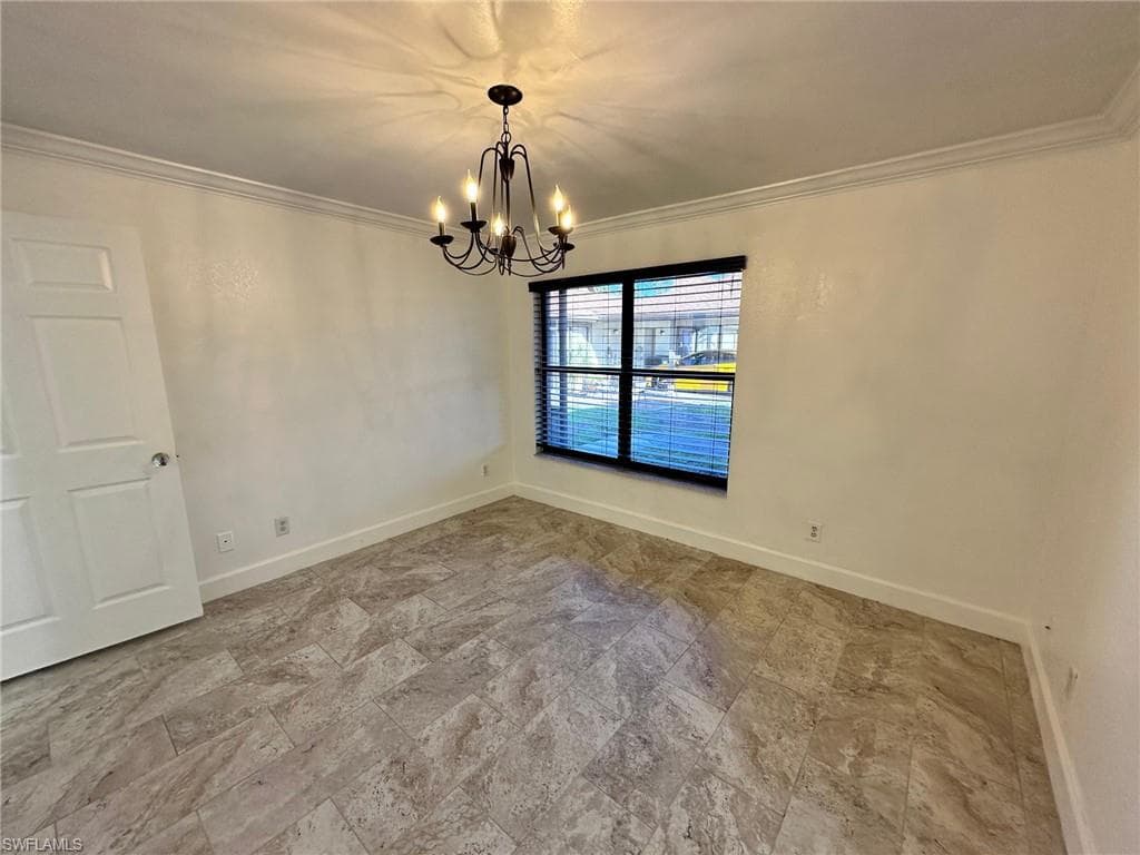 4266 Island CIR B-14