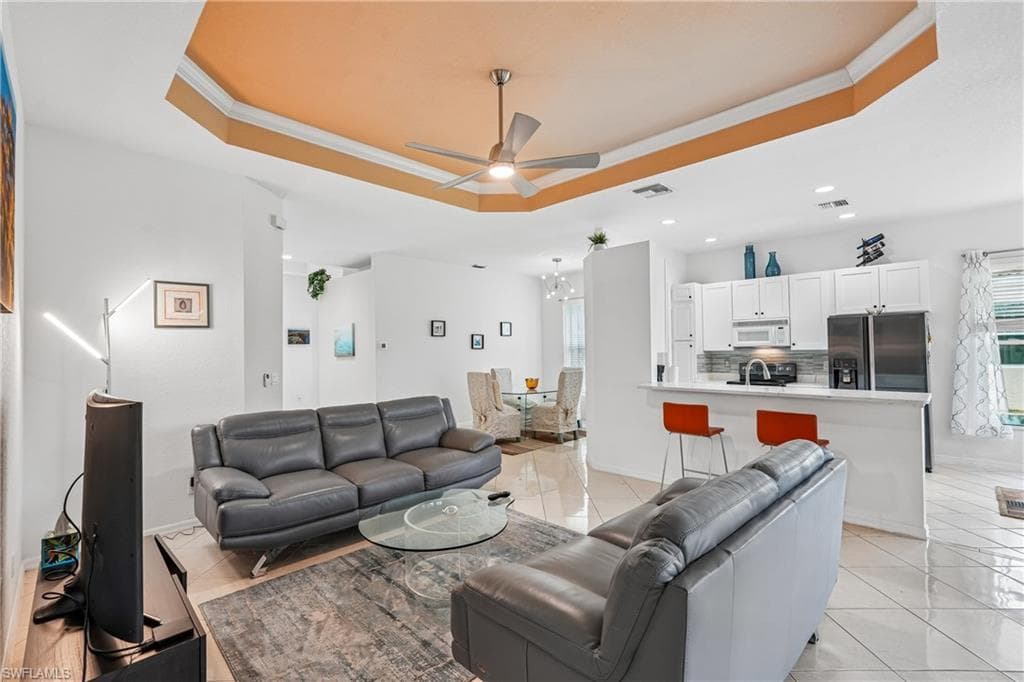 309 Harvard LN-13