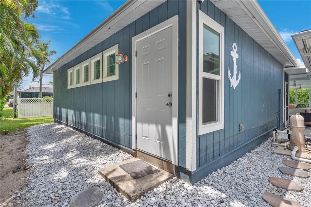 3573 Bailes ST-11