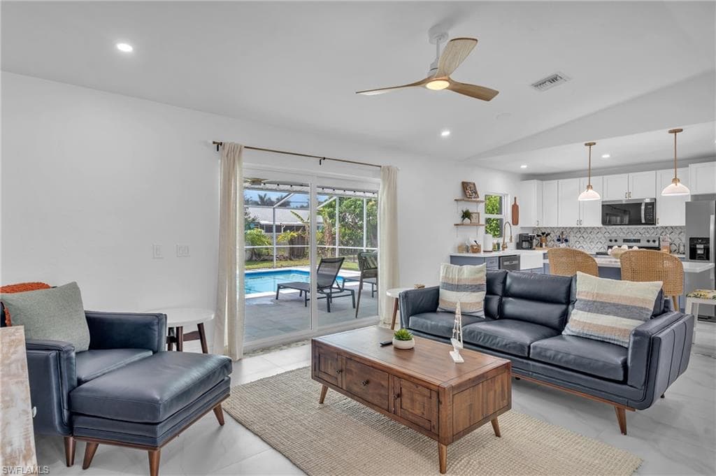 3573 Bailes ST-2