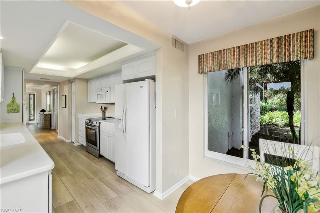 1111 Wildwood LN 1111-6