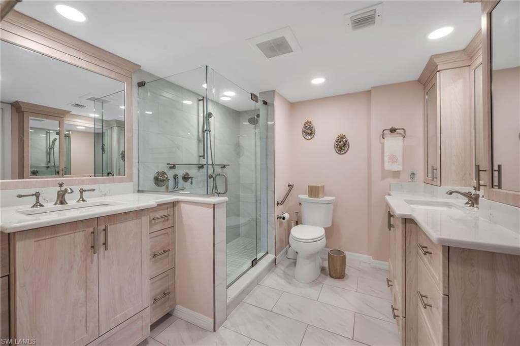 200 Wyndemere WAY B402-12