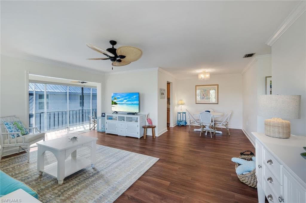 1610 Middle Gulf DR F5-6