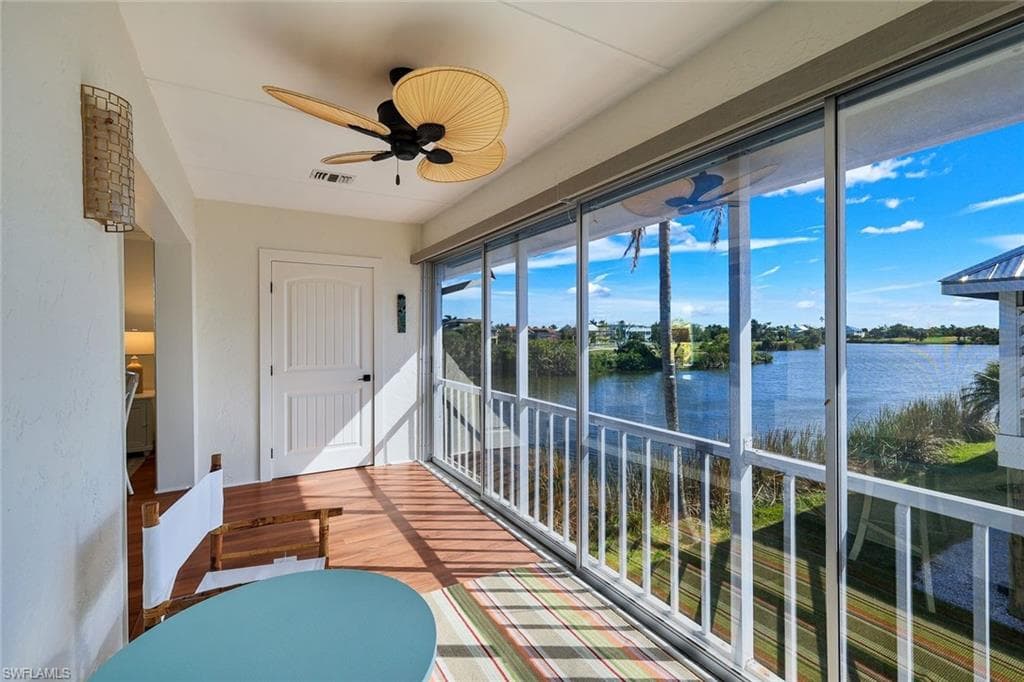 1610 Middle Gulf DR F5-19