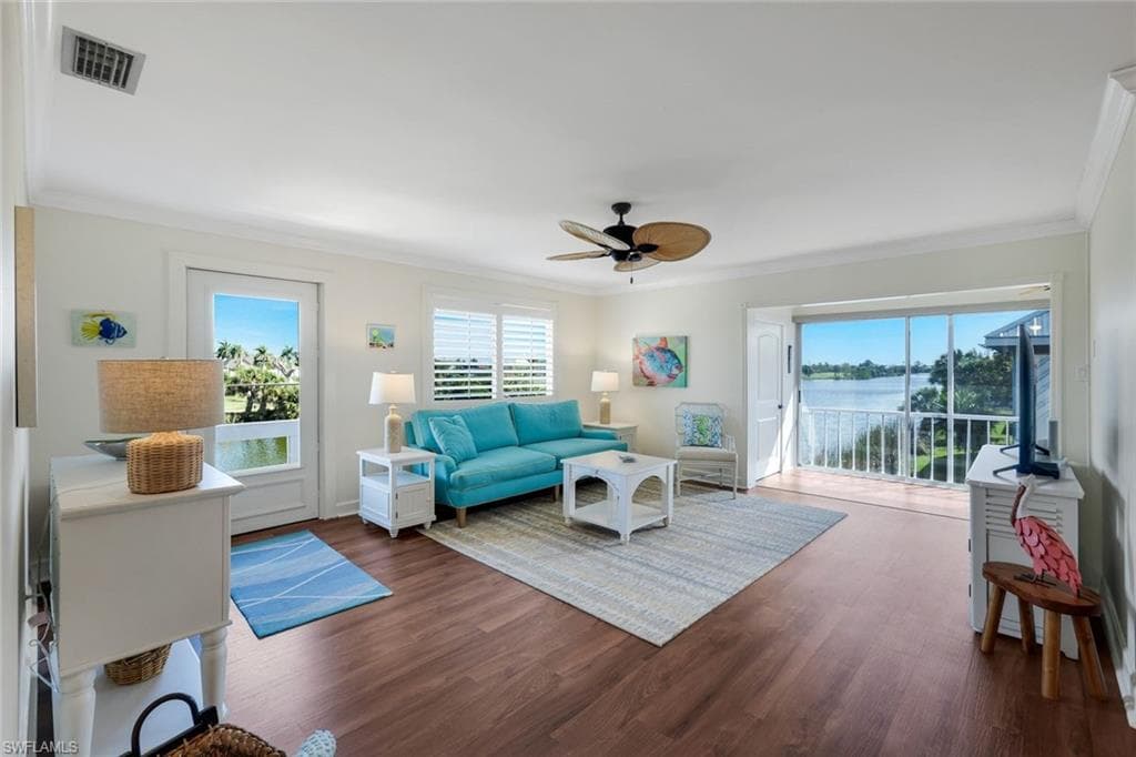 1610 Middle Gulf DR F5-3
