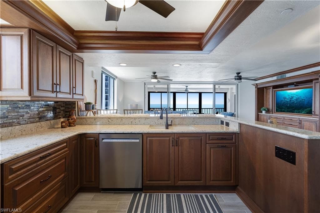 4753 Estero BLVD 802-16