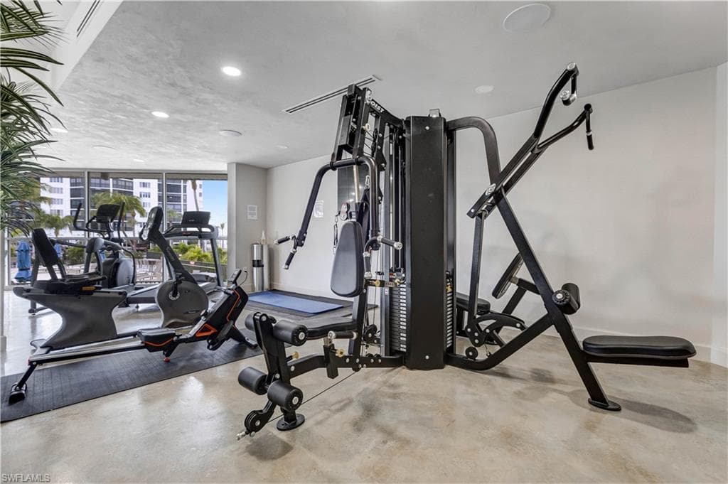 4753 Estero BLVD 802-37