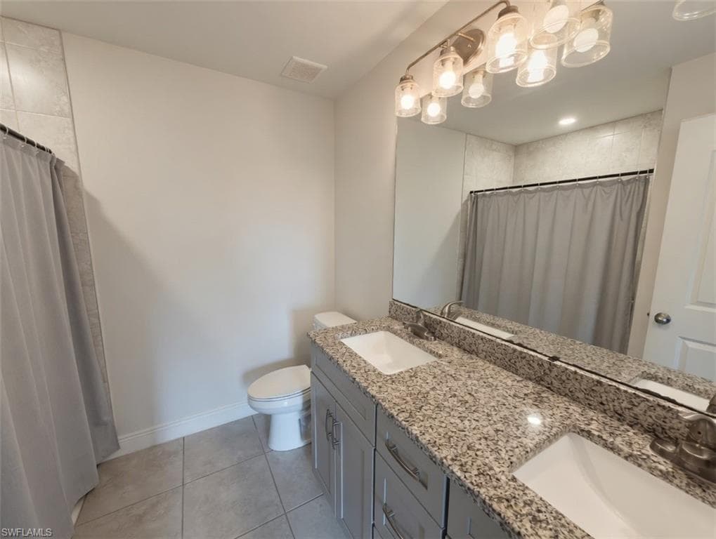 2207 NW 21st AVE-10