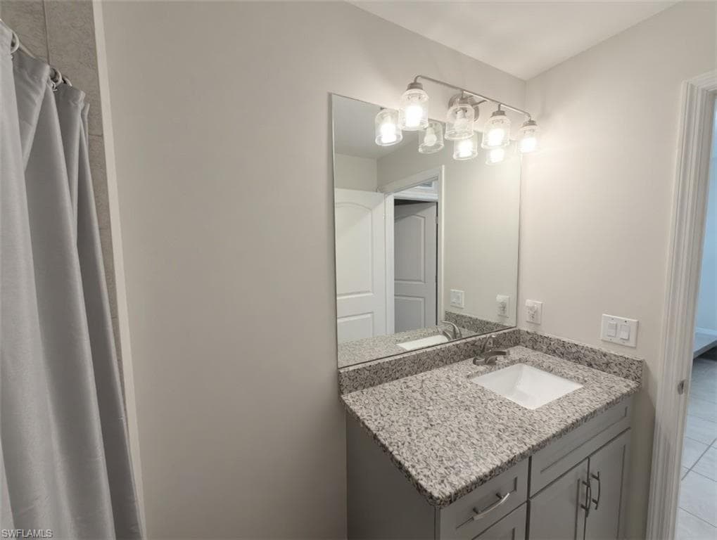 2207 NW 21st AVE-13