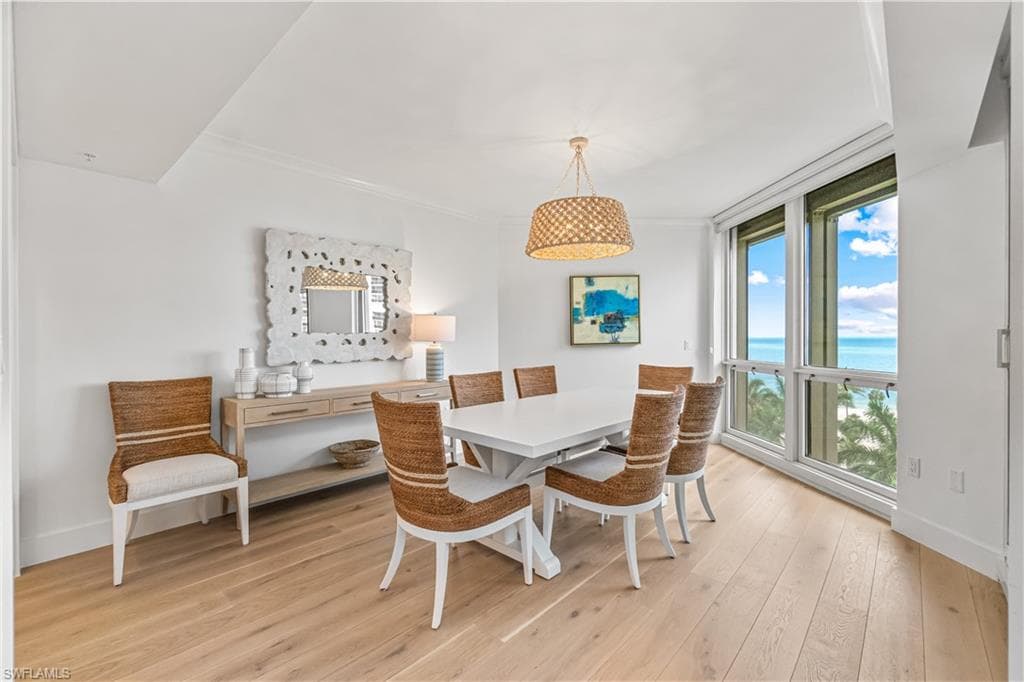 4021 Gulf Shore BLVD N 702-6