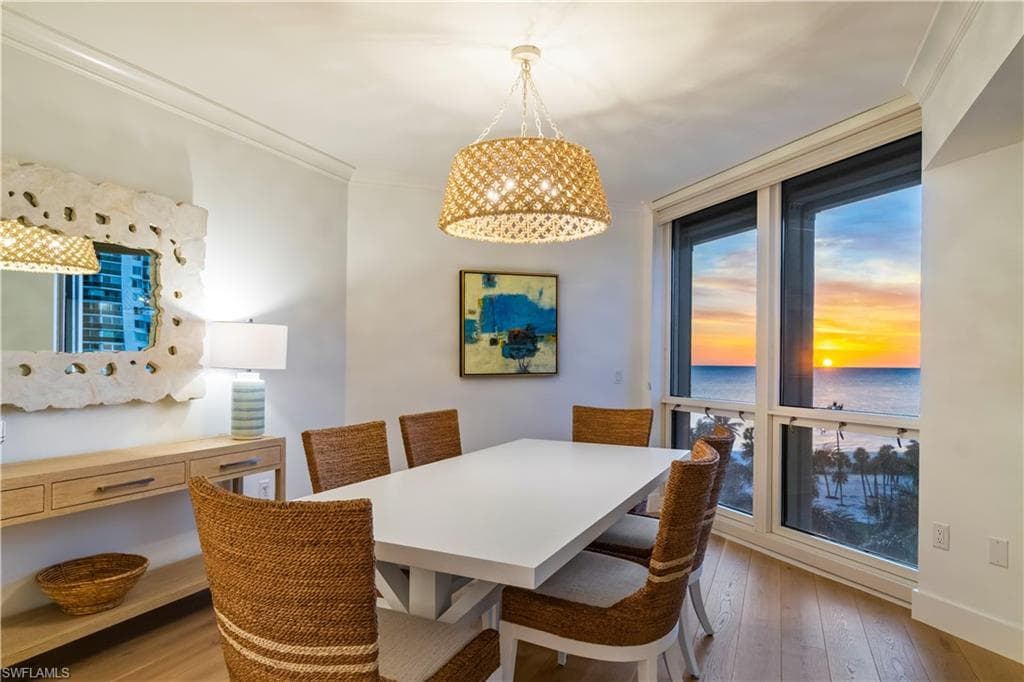 4021 Gulf Shore BLVD N 702-7