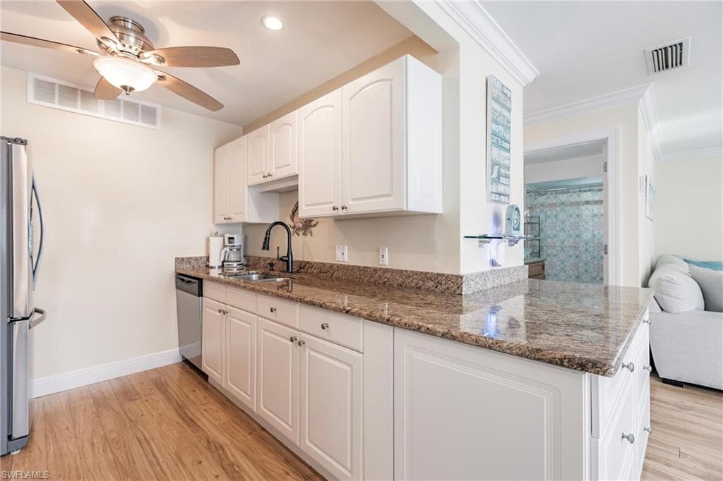 3380 N Key DR 5-15