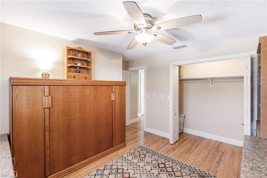 3380 N Key DR 5-25