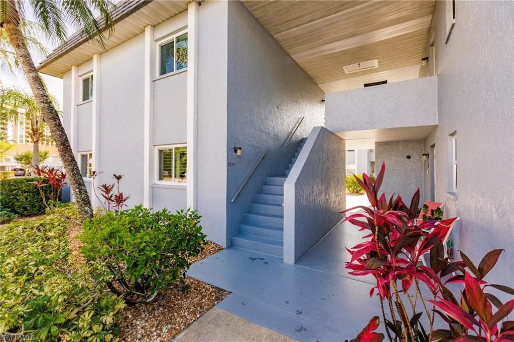 3380 N Key DR 5-2