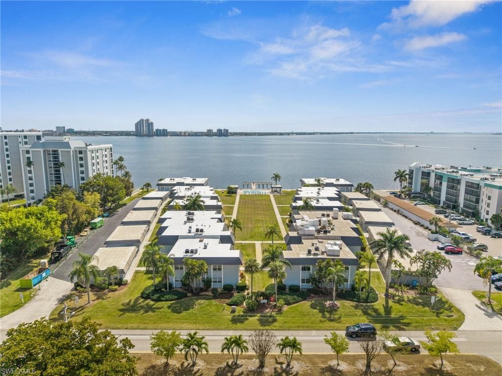 3380 N Key DR 5-48