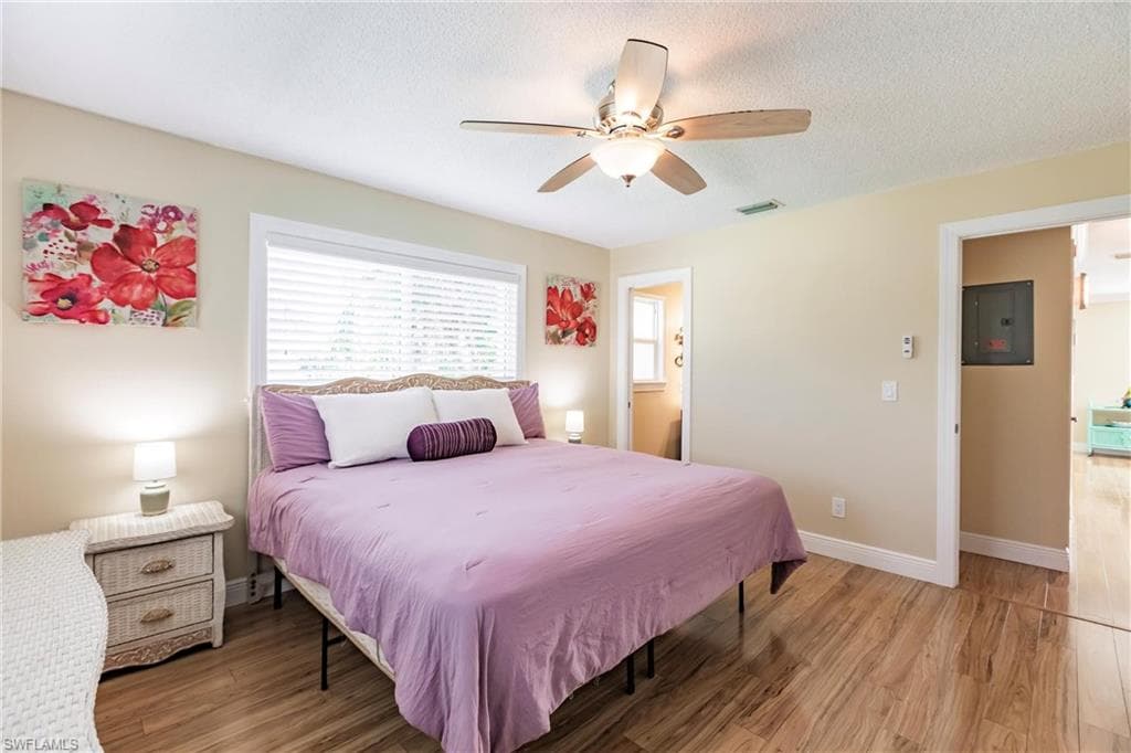 3380 N Key DR 5-18