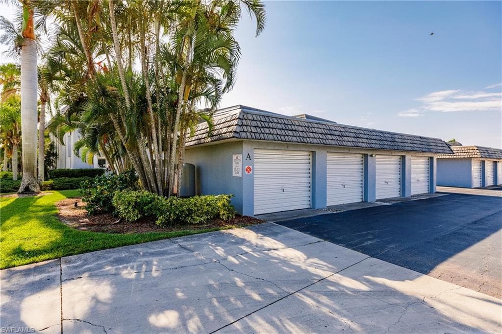 3380 N Key DR 5-34