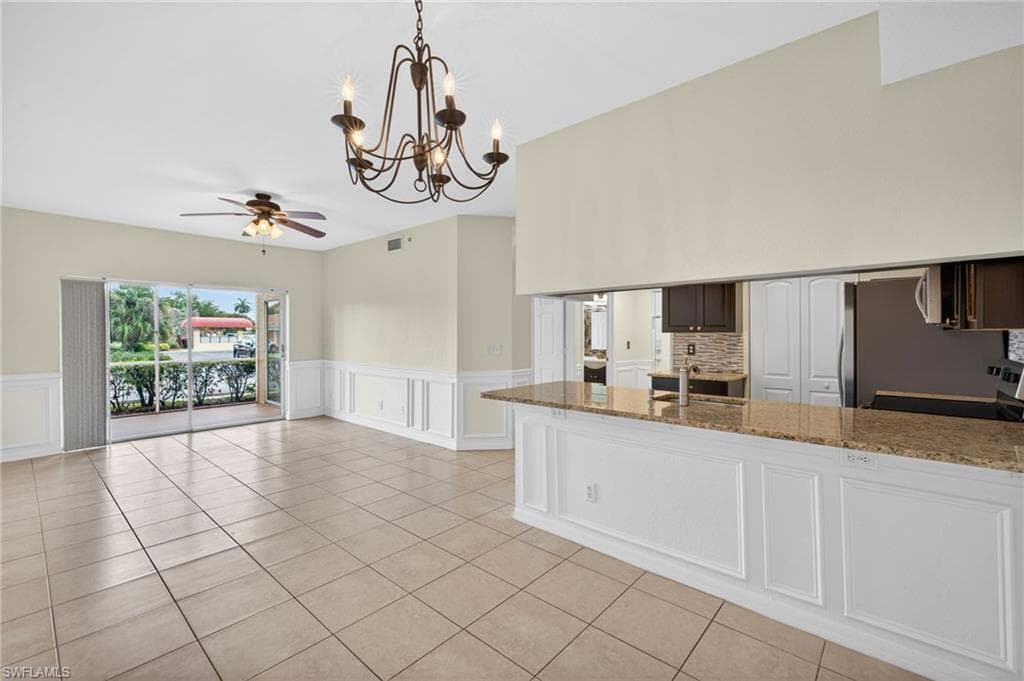 6401 Aragon WAY 106-1