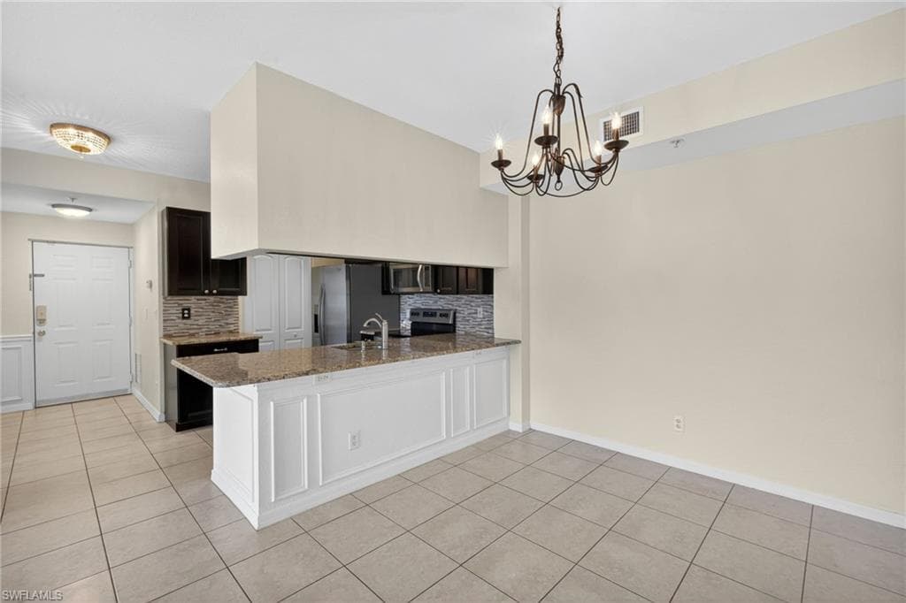 6401 Aragon WAY 106-10