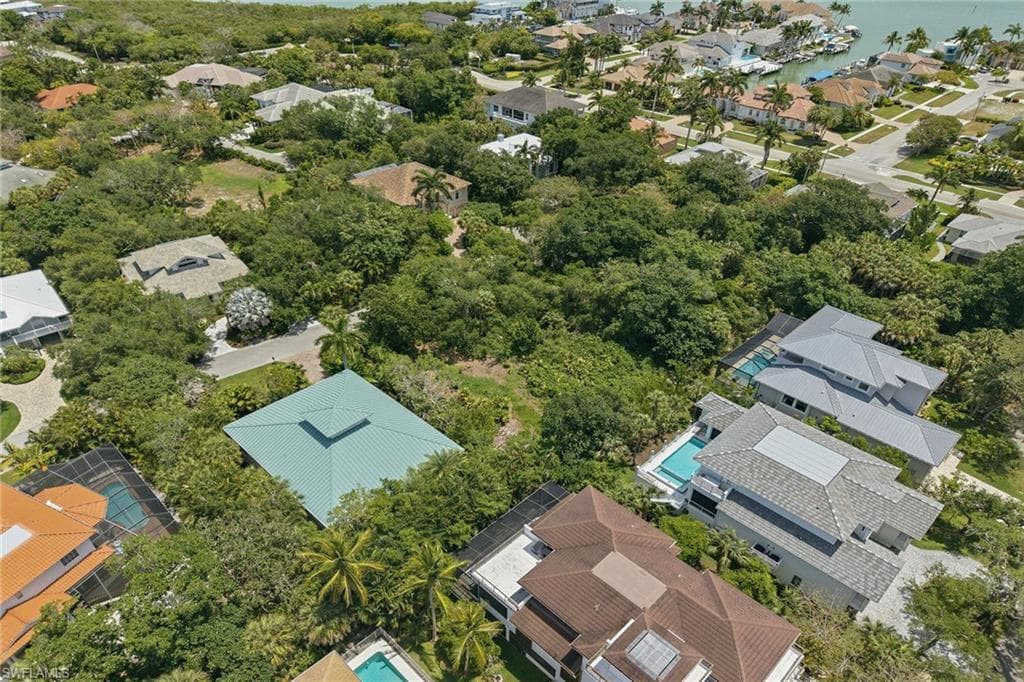 375 Gumbo Limbo LN-5