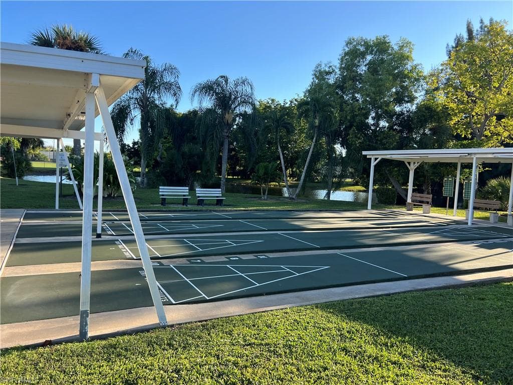 120 Grassy Key LN 38-24