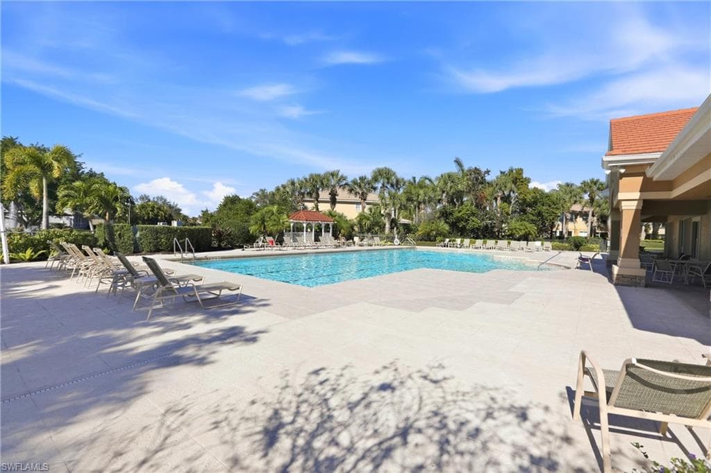 20441 Rookery DR-36