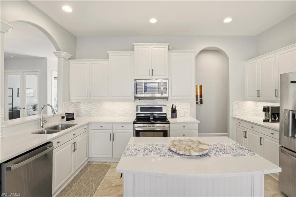 20441 Rookery DR-14