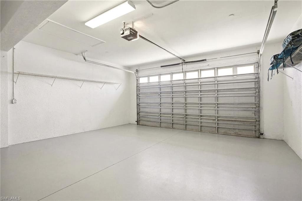 728 Victoria DR 101-22