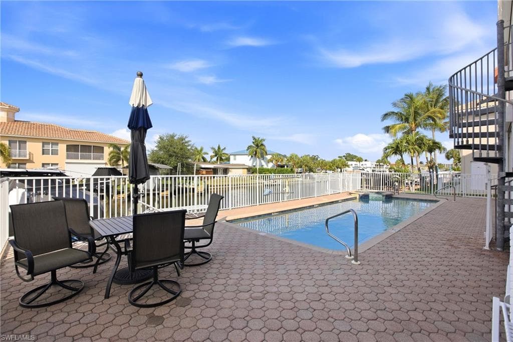 728 Victoria DR 101-26