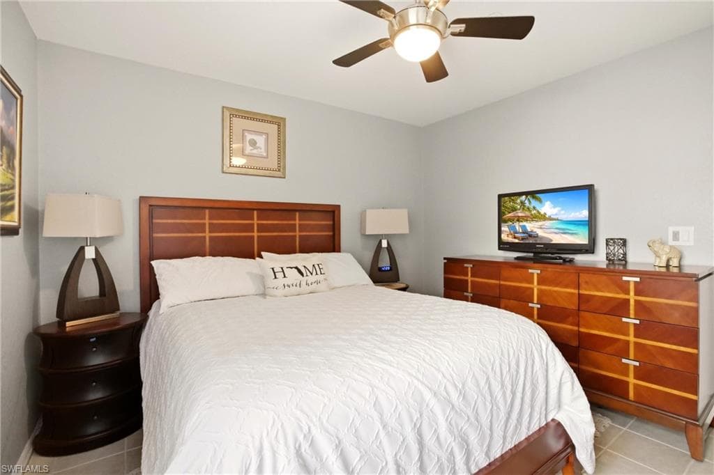 728 Victoria DR 101-13