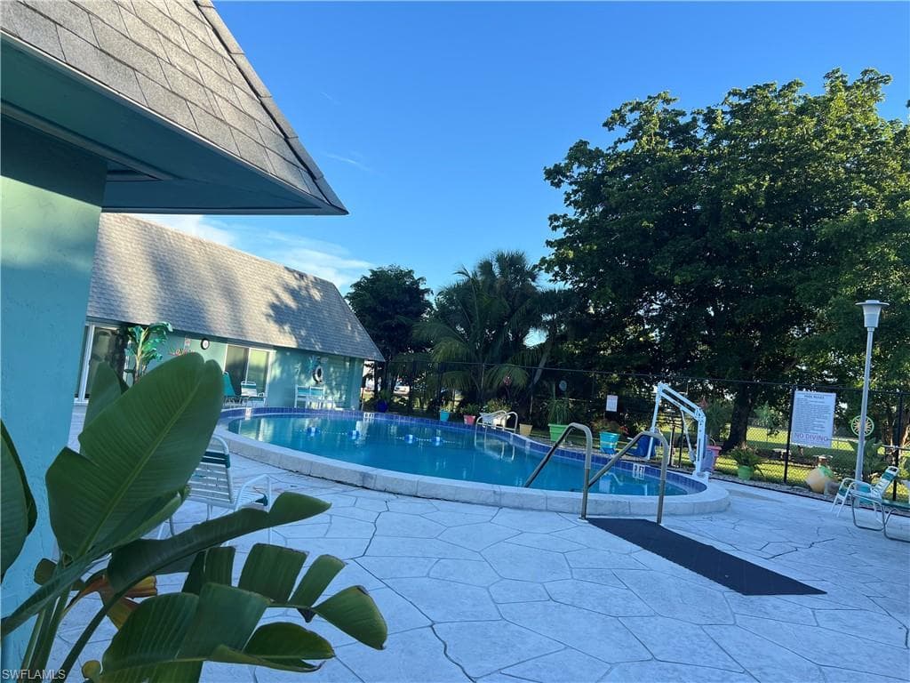 120 Grassy Key LN 38-26