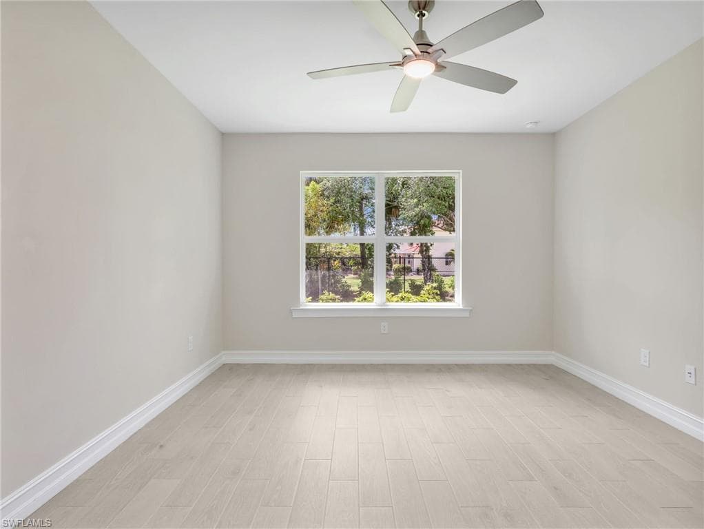 21904 Milan Villas LN-13