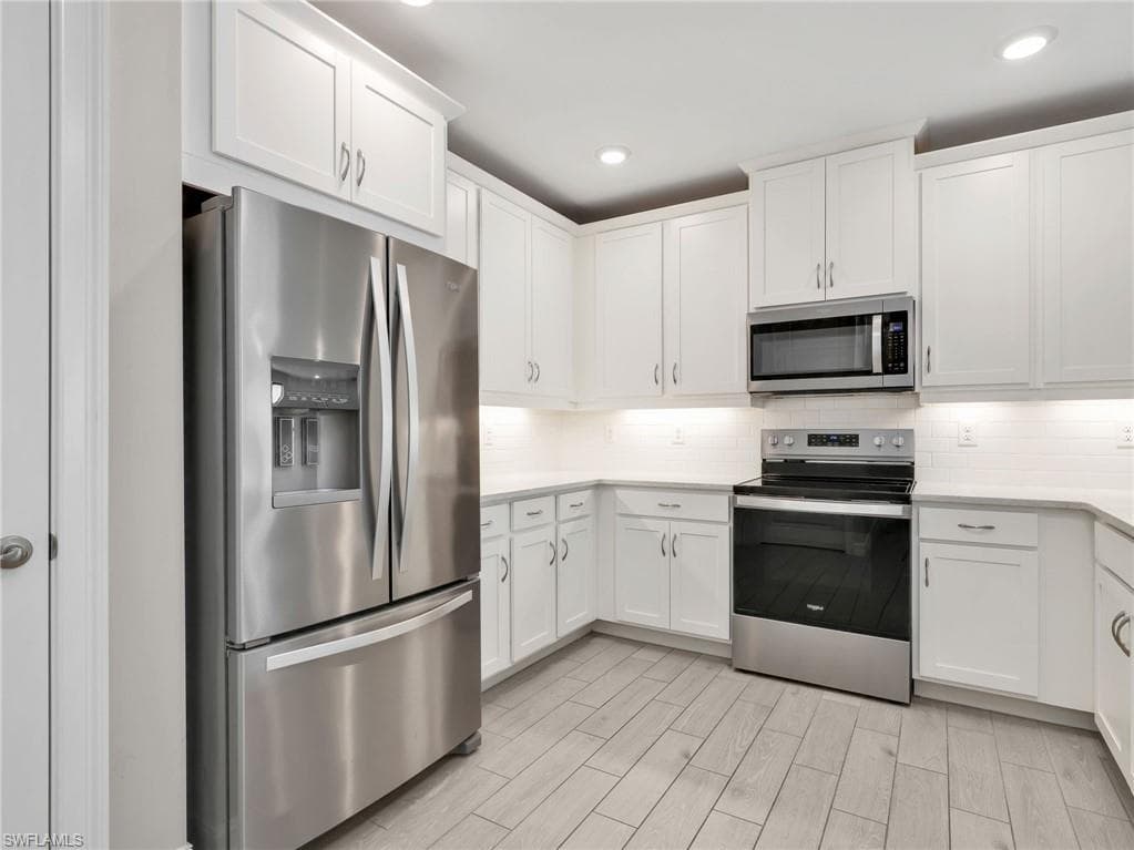 21904 Milan Villas LN-10