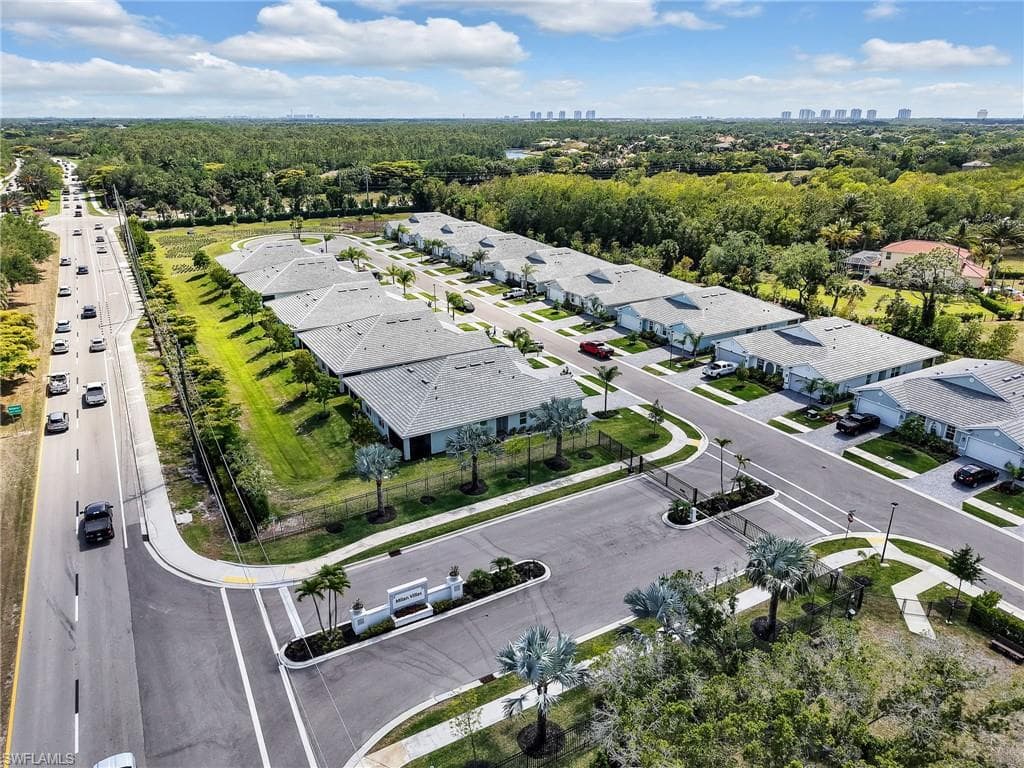 21904 Milan Villas LN-30