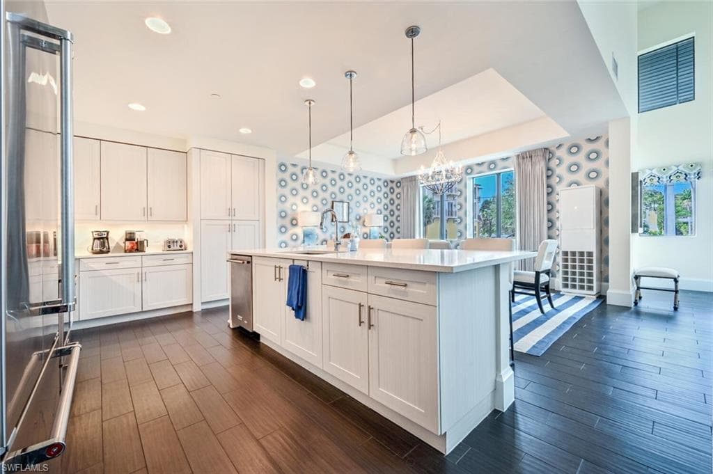 1030 3rd AVE S 105-12