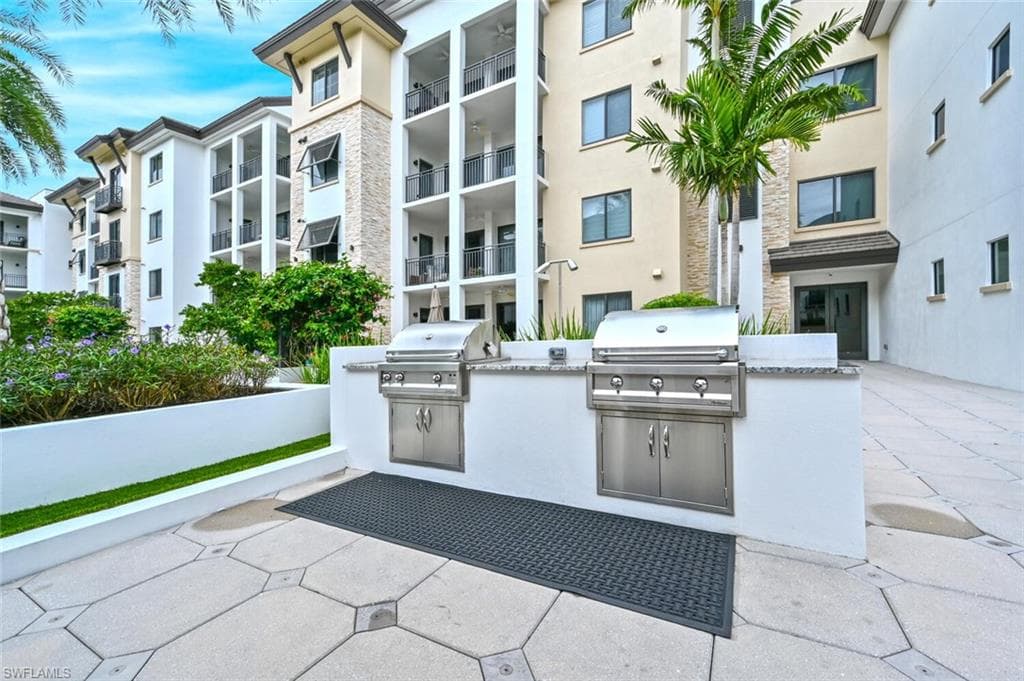 1030 3rd AVE S 105-39