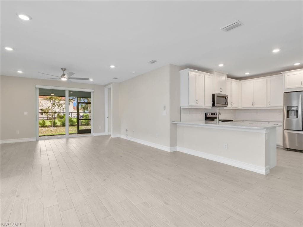 21900 Milan Villas LN-3