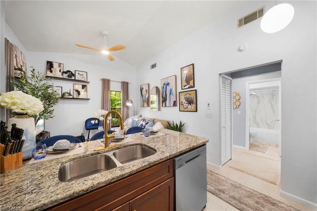 19101 Pine Run LN-15