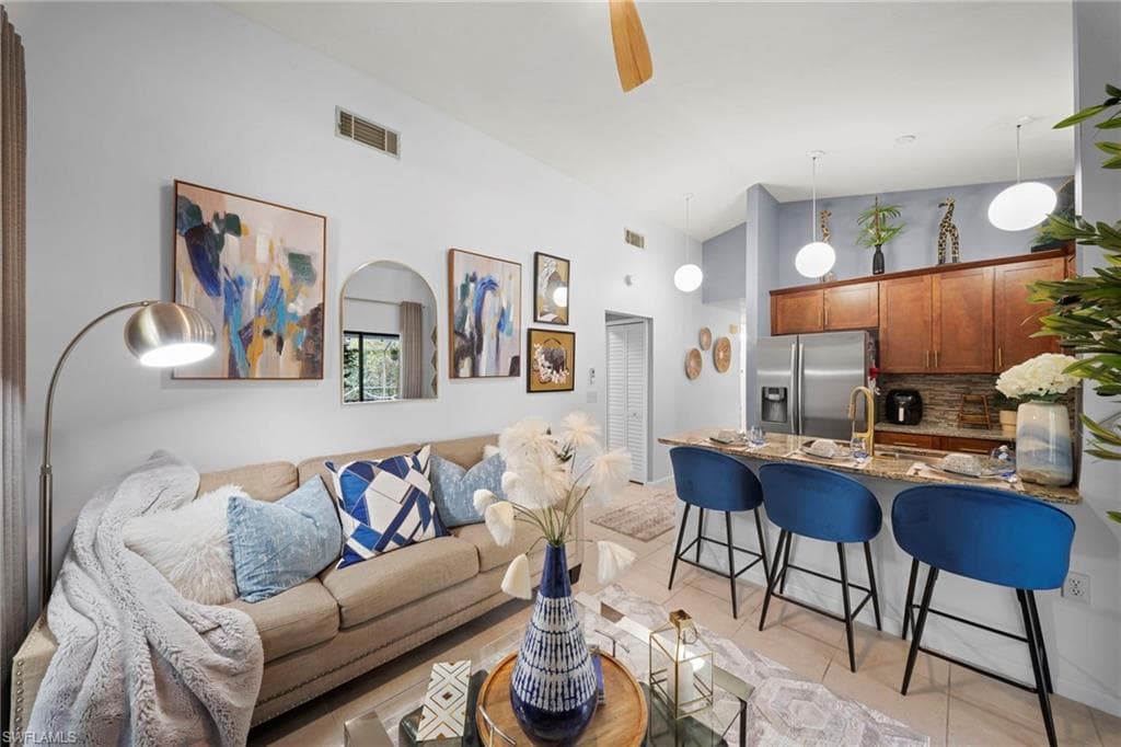 19101 Pine Run LN-10