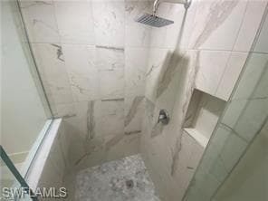 2743 1st ST 506-27