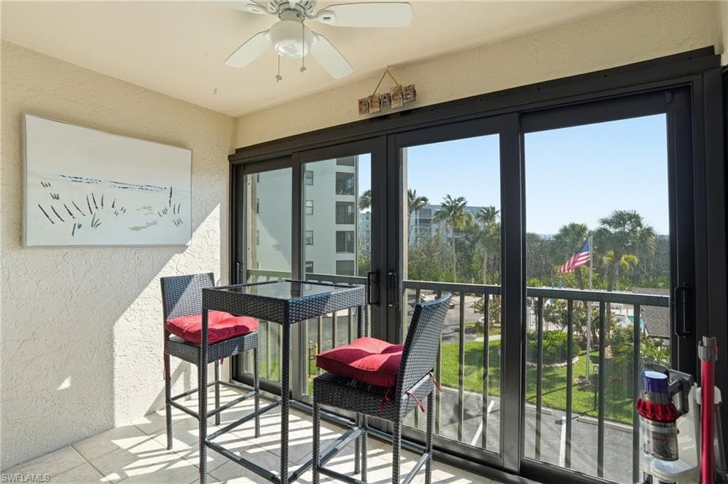 6893 Estero BLVD 423-21