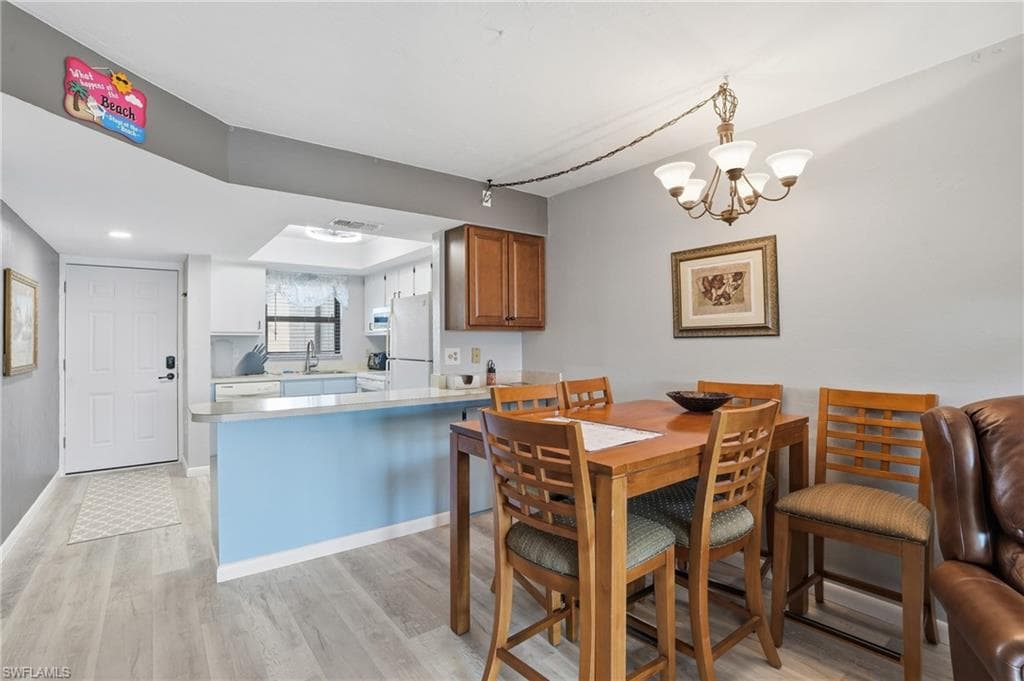 6893 Estero BLVD 423-8
