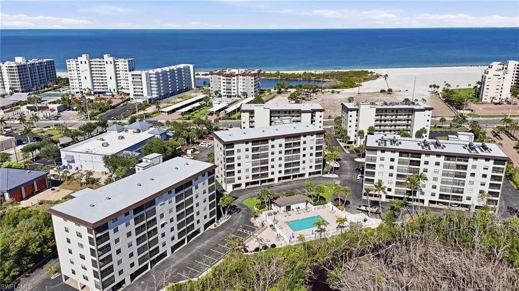 6893 Estero BLVD 423-34