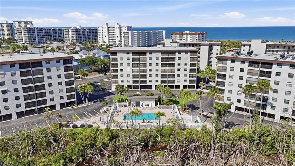 6893 Estero BLVD 423-30