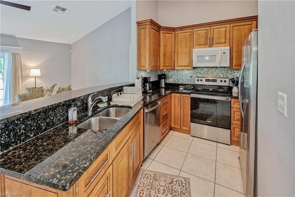 10839 Sea Coral CT-6