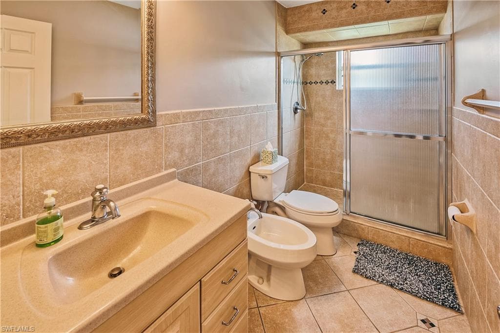 10839 Sea Coral CT-19
