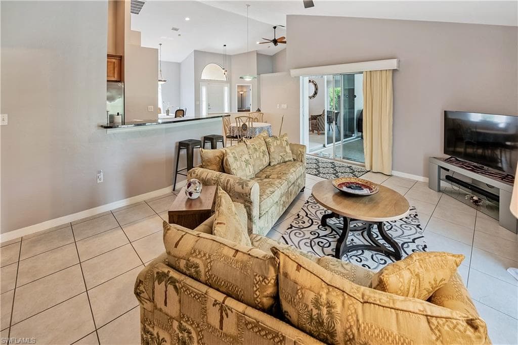10839 Sea Coral CT-10